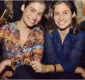 
                  Renata Vasconcellos e gêmea celebram aniversário e confundem fãs