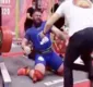 
                  Homem fratura os dois joelhos durante competição