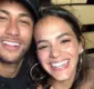 
                  Bruna Marquezine curte vídeo de Neymar e fãs vão à loucura