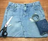 Jeans parado no guarda-roupa? Saiba como customizar peças