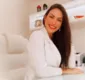 
                  Médica é picada por jararaca enquanto tomava banho de cachoeira
