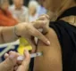 
                  Governo entrega plano de vacinação contra covid-19
