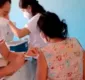 
                  Técnica de enfermagem frauda aplicação de vacina em idosa