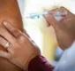 
                  Brasil bate a marca de 100 milhões de pessoas vacinadas