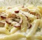 
                  Aprenda incrível receita de macarrão com molho de queijo e pinhão