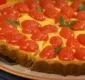
                  Aprenda a fazer uma torta de queijo com tomate para o jantar