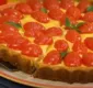
                  Aprenda a fazer uma torta de queijo com tomate para o jantar
