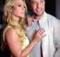 
                  Diogo Nogueira divulga foto de clipe com Paolla Oliveira