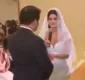 
                  Noiva viraliza após se recusar a fazer voto de casamento