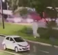 
                  Câmera de segurança mostra momento do atentado ao ônibus do Bahia