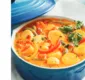 
                  Vegetariano? Aprenda receita de moqueca de legumes com ovo