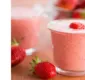 
                  Aprenda receita de iogurte de morango caseiro para café da manhã