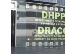 Duas pessoas morreram a tiros na Boca do Rio