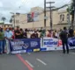 
                  Servidores municipais realizam protesto na Avenida Carlos Gomes
