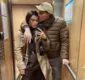 
                  Romulo Arantes assume namoro com Mari Saad em viagem romântica