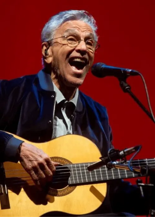 
				
					Caetano Veloso receberá título 'doutor honoris causa' pela Universidade de Salamanca, na Espanha
				
				