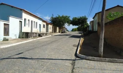 
		Garrafa com líquido que intoxicou trabalhadores no oeste da Bahia é encaminhada à perícia
