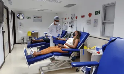 
		Bancos de sangue de hospitais de Salvador necessitam urgentemente de doações; entenda