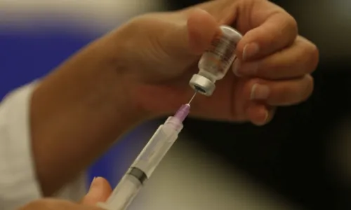 
				
					Ministério lança ação de vacinação em cidades fronteiriças
				
				