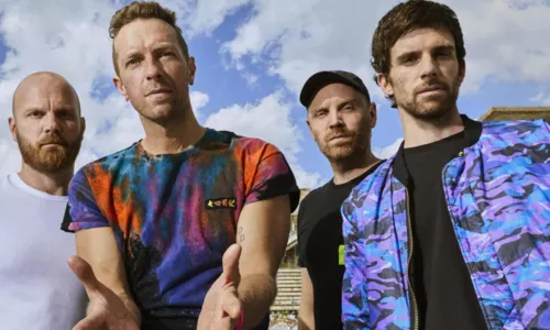 
				
					Ingressos para shows do Coldplay no Brasil chegam a R$ 4,6 mil na internet; entenda
				
				