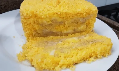 
				
					Cuscuz especial em 30 minutos: aprenda receita com recheio de queijo com banana da terra 
				
				