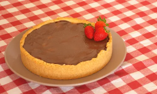 
				
					Dia das mães: faça torta de chocolate com morangos por R$ 30
				
				