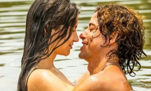 
				
					Alanis Guillen se declara para Jesuíta Barbosa após beijo de Jove e Juma em Pantanal: 'Bom tá contigo'
				
				