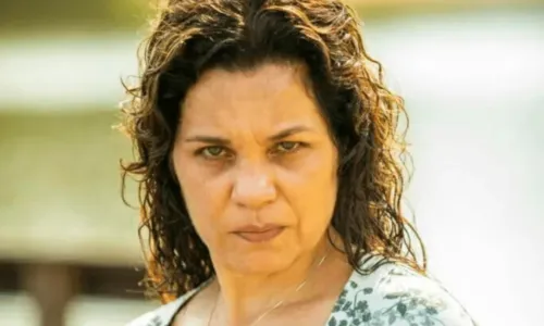 
				
					Saiba como Maria Bruaca descobre segunda família de Tenório em 'Pantanal'
				
				