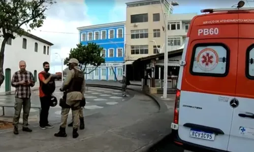 
				
					Após discussão, homem é baleado no meio do Largo de Santana, em Salvador
				
				