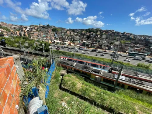 
				
					FOTOS: veja imagens do acidente entre o trem do metrô de Salvador e caminhão rebocador
				
				