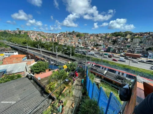 
				
					FOTOS: veja imagens do acidente entre o trem do metrô de Salvador e caminhão rebocador
				
				