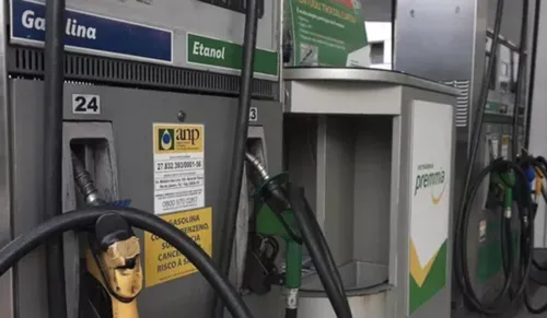 
				
					Cade abre inquérito para investigar conduta de preços da Acelen na venda de gasolina e óleo diesel
				
				