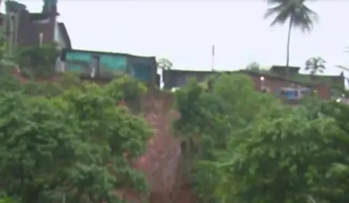 
				
					Grande Recife registra 28 óbitos neste sábado (28) após deslizamentos de terra causados por fortes chuvas
				
				