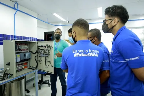 
				
					Senai abre inscrições para cursos técnicos com mais de 380 bolsas gratuitas
				
				