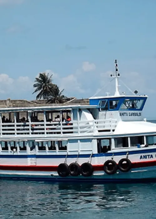 
				
					Embarque para a Ilha de Itaparica segue tranquilo na Travessia Salvador-Mar Grande
				
				