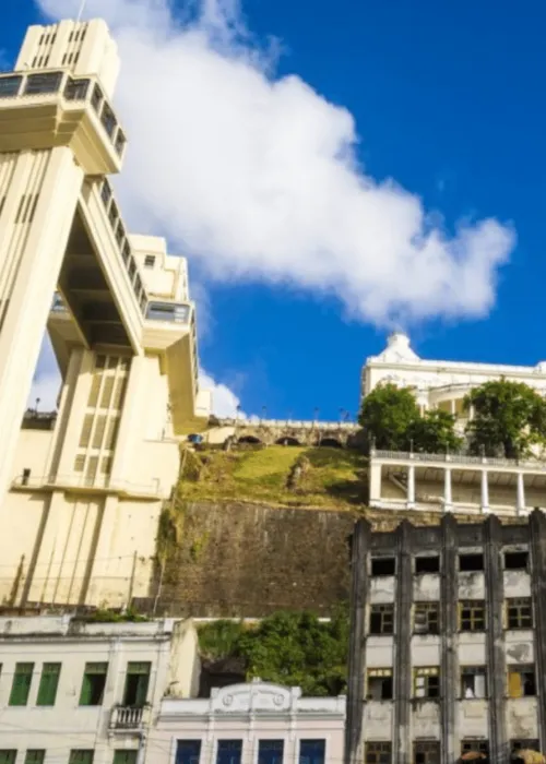 
				
					Com problemas nas cabines, Elevador Lacerda funciona parcialmente nesta sexta (6)
				
				