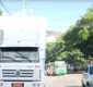 
                  Caminhão perde freio e se choca com poste em frente à entrada do Hospital Ana Nery, em Salvador