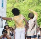 
                  Jovens do projeto 'Moda e Resistência do Recôncavo' promovem desfile Afro em Santo Amaro, na Bahia