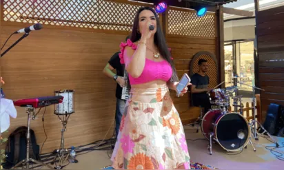 
		Jeanne Lima fecha última temporada do Fuzuê especial de São João no Parque Shopping Bahia