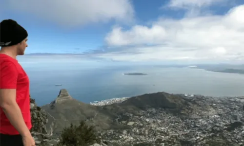 
				
					Quer viajar à África do Sul? Saiba tudo sobre Cidade do Cabo e Joanesburgo
				
				