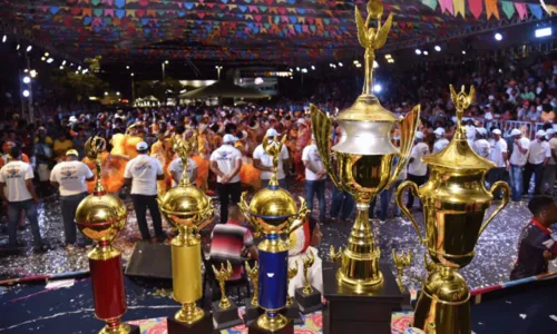 
				
					Cia da Ilha vence Campeonato Estadual de Quadrilhas Juninas pela 2ª edição consecutiva
				
				