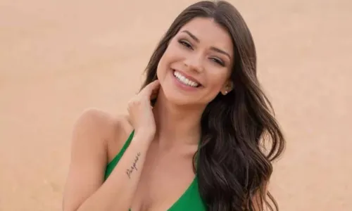 
				
					Ex-Miss Brasil morre após complicações em cirurgia para retirada das amígdalas
				
				