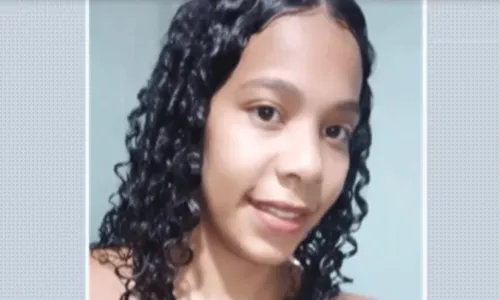 
				
					Mulher morre eletrocutada ao mexer em máquina de lavar ligada no norte da Bahia
				
				