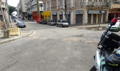 
					Após 50 dias de interdição, trânsito na Ladeira da Montanha, em Salvador, é liberado
				
				