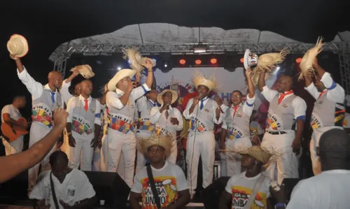 
				
					Samba Junino: conheça a manifestação que deu origem ao pagode baiano
				
				