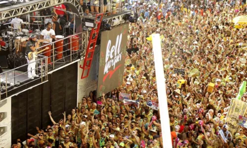 
				
					Confira lista de blocos que desfilam no Carnaval de Salvador de 2023
				
				