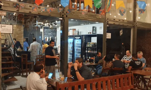 
				
					Vitrine da Cerveja inaugura nova loja em Feira de Santana neste sábado (2)
				
				