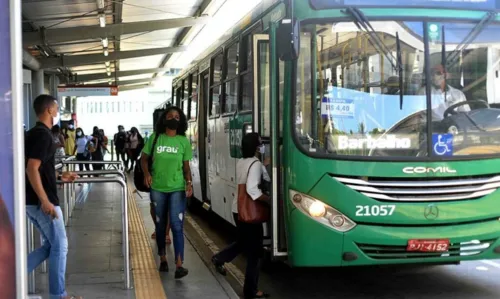 
				
					Após reajuste, Salvador tem tarifa de ônibus mais cara entre capitais nordestinas
				
				