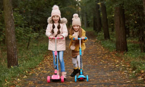 
				
					Em busca de diversão? Confira 5 benefícios do patinete para crianças
				
				