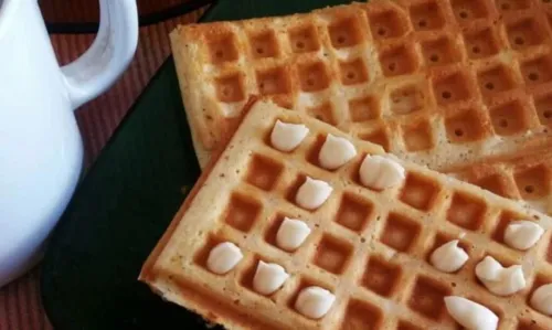 
				
					Inovando no café da manhã: Aprenda receita de waffle pra sair da rotina no domingo
				
				